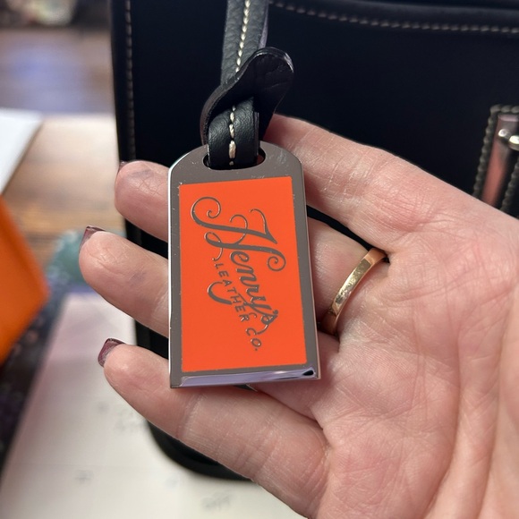 DOONEY & BOURKE HENRY’s MESSENGER BAG - Picture 2 of 12